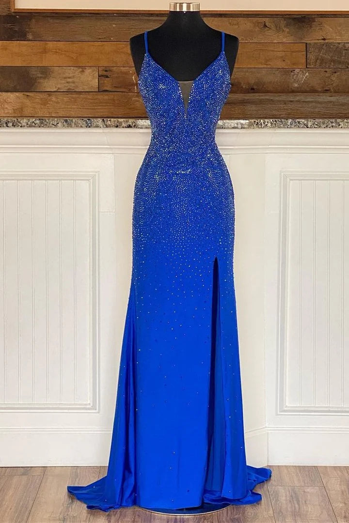 Vestido de fiesta de sirena con escote en V, cuentas y tirantes finos con cola